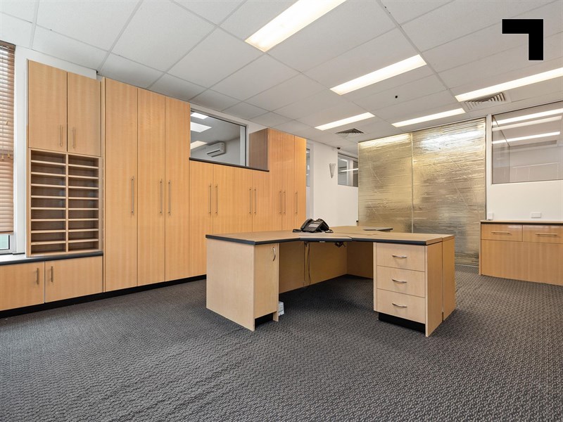 1st Floor, 7/796 High Street, Kew East