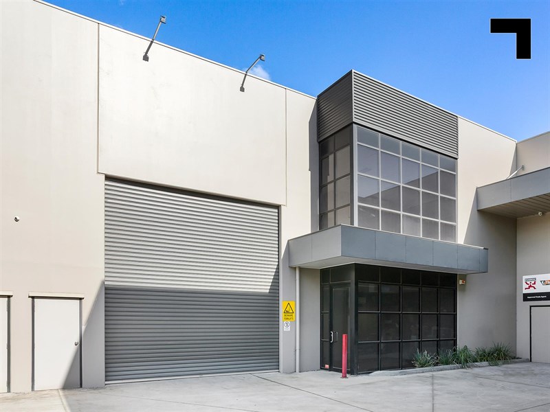 2/15 Brock Street, Thomastown
