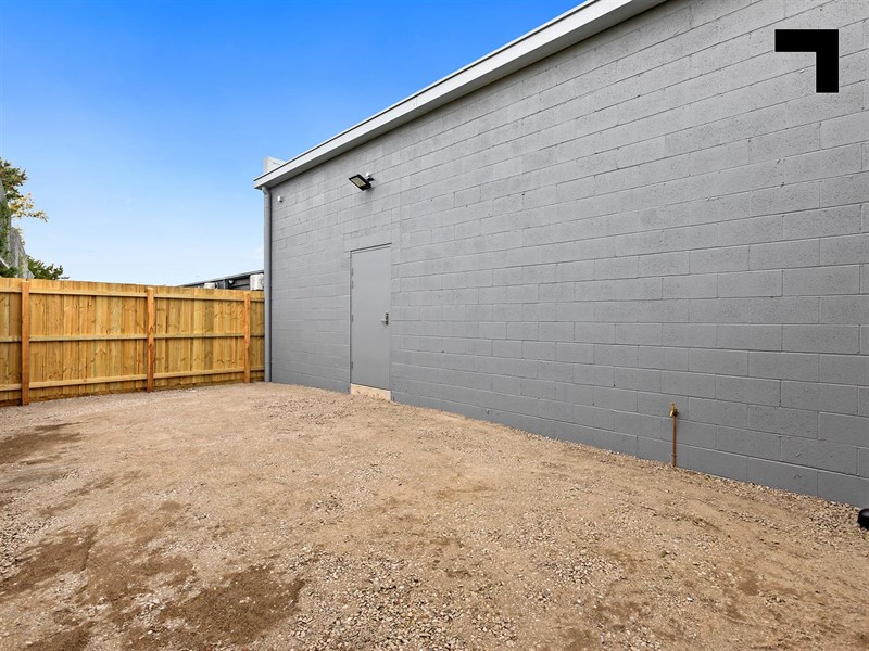 6 Lamana Road, Mordialloc