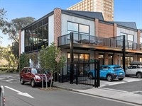 1/1 Bromham Place, Richmond