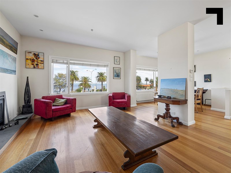 4 Marine Parade, St Kilda