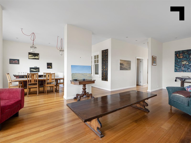 4 Marine Parade, St Kilda