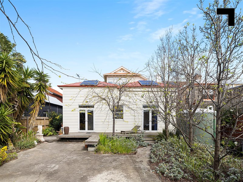 4 Marine Parade, St Kilda