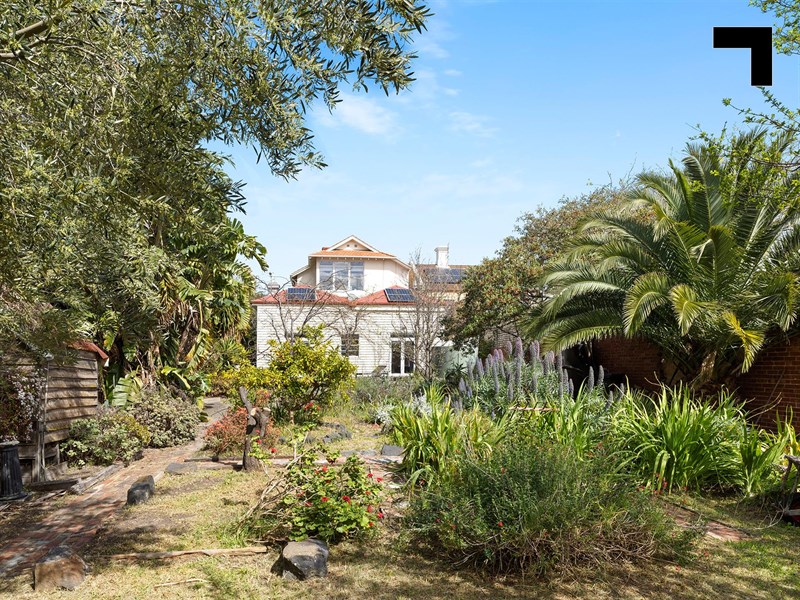 4 Marine Parade, St Kilda