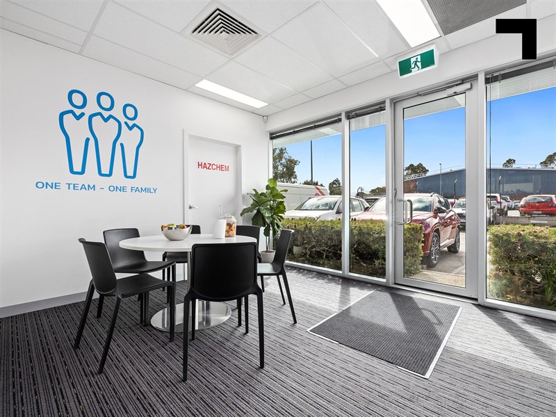 11/18 - 22 Lexia Place, Mulgrave