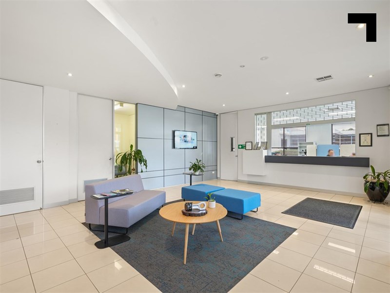117-121 Merrindale Drive, Croydon South