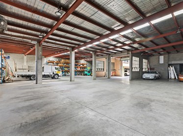 21165 - 18-20 Theobald Street, Thornbury