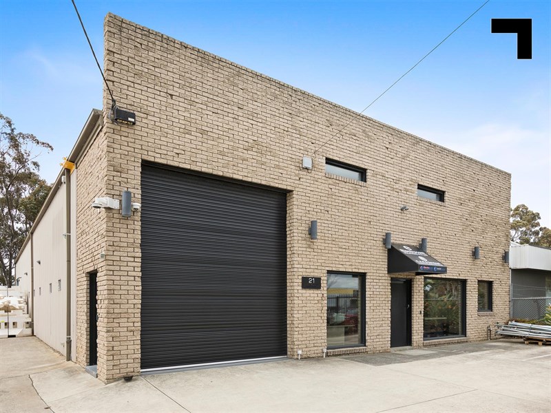 21 Clements Avenue, Bundoora