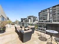 Suite 302/120 Bay Street, Port Melbourne