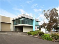 12/1866 Dandenong Road, Clayton