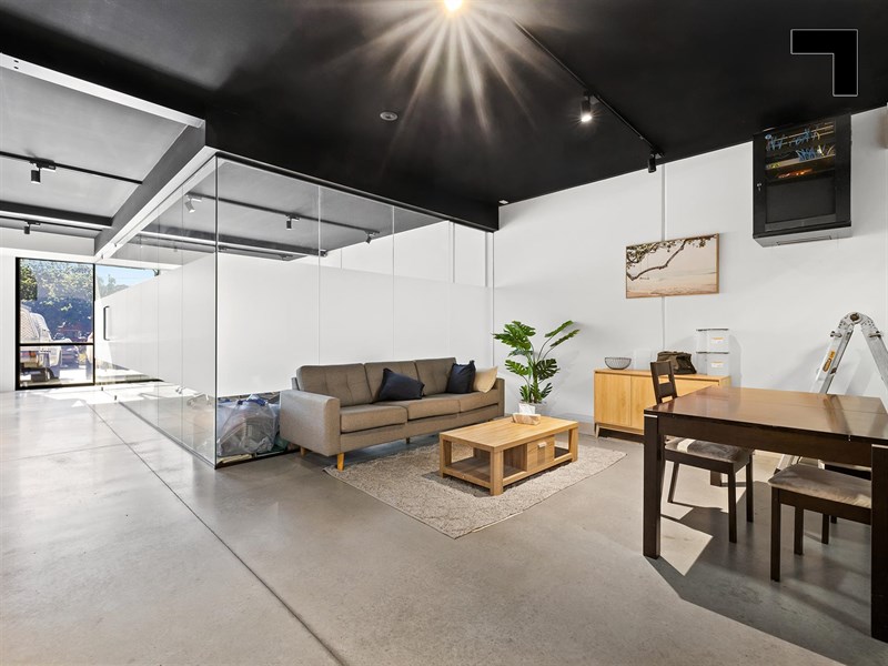 2/1 Corporate Boulevard, Bayswater