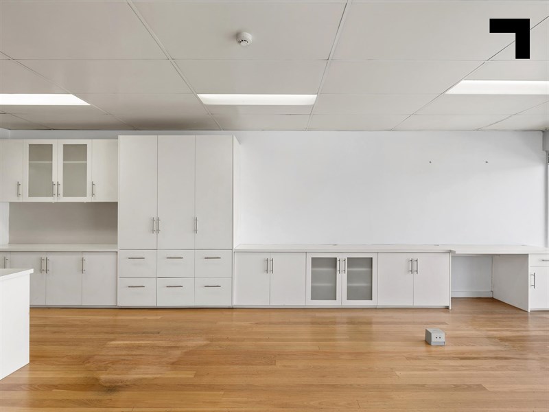 2 Taylor Street, Yarraville