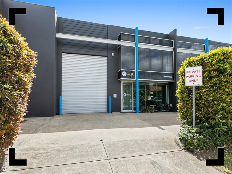 2 Taylor Street, Yarraville