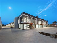 1-3/158 Canterbury Road, Bayswater North