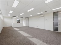 2.01/203-205 Blackburn Road, Mount Waverley