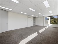 2.01/203-205 Blackburn Road, Mount Waverley