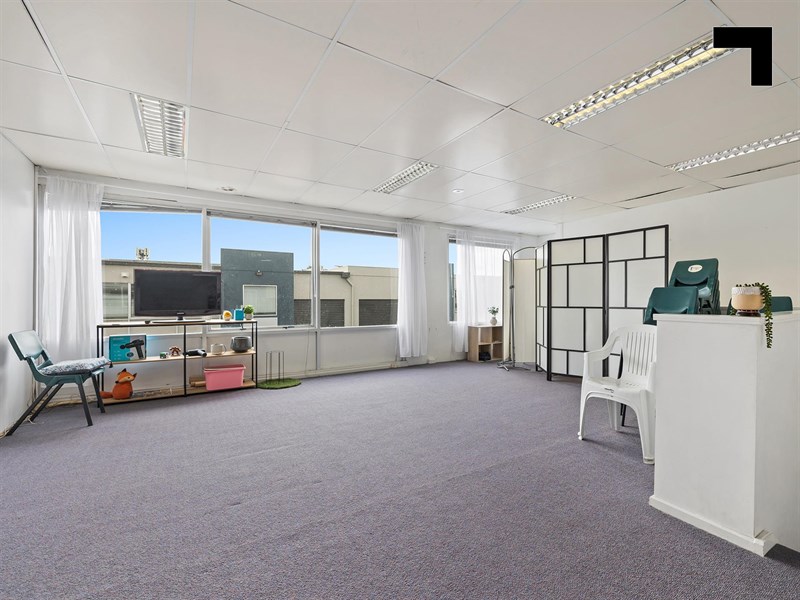 8/31-37 Howleys Road, Notting Hill