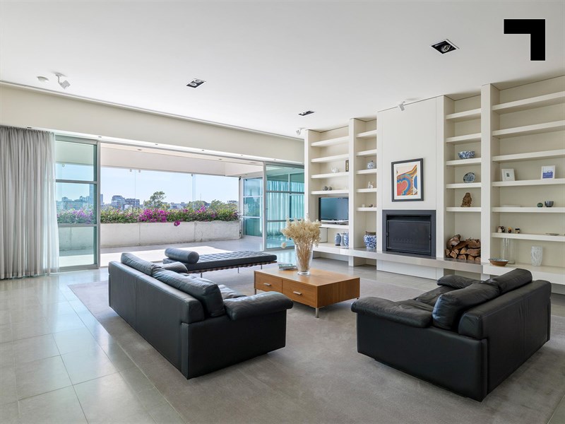 67 Wellington Street, St Kilda