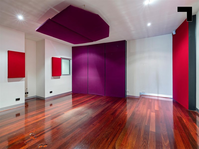 67 Wellington Street, St Kilda