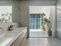 67 Wellington Street, St Kilda