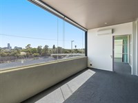 67 Wellington Street, St Kilda