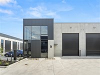 9 & 10/30 Willandra Drive, Epping
