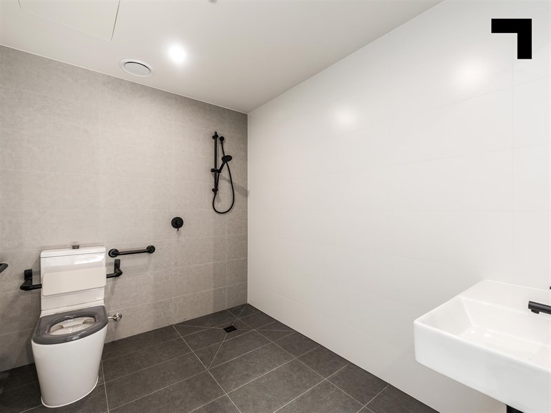 18/250 Wickham Road, Moorabbin