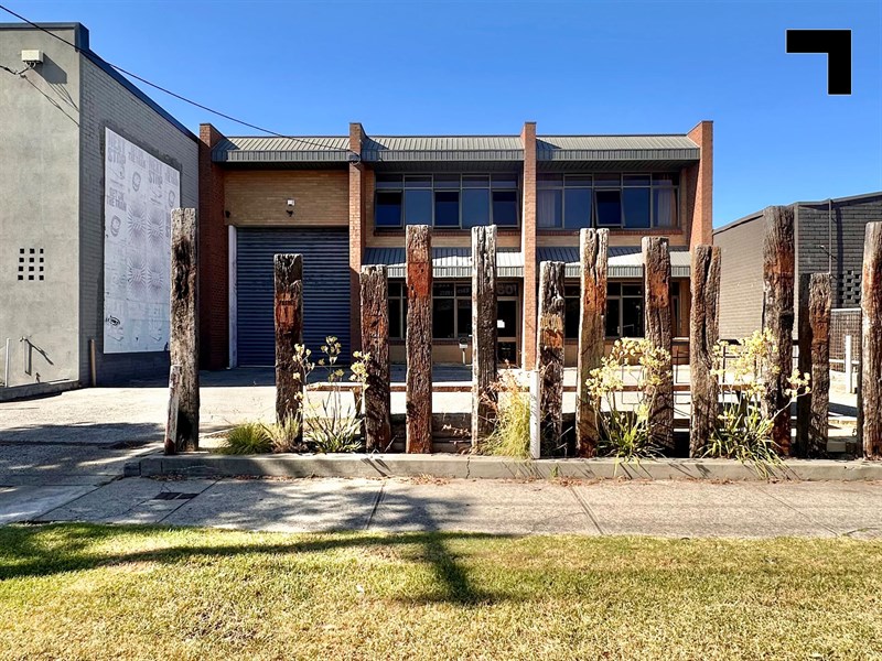260 Dundas Street, Thornbury