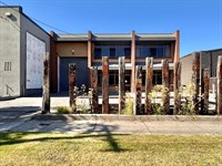 260 Dundas Street, Thornbury