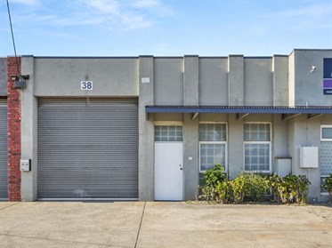 42956 - 38 Lamana Road, Mordialloc