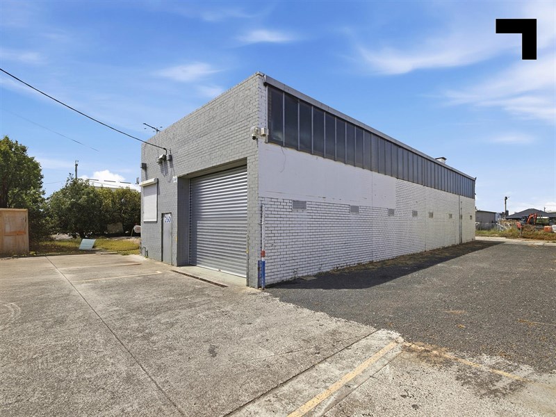 260 McIntyre Road, Sunshine North