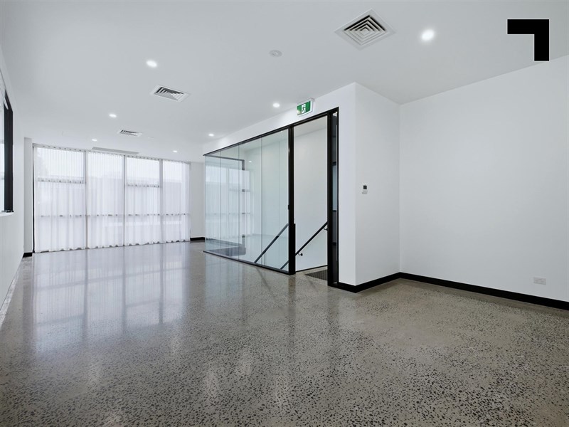 Unit 3/194 Rooks Road, Vermont