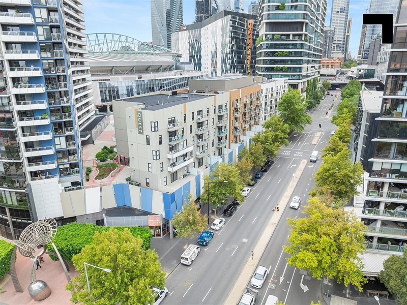 9/744 Bourke Street, Docklands