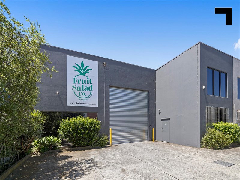 252 and 252a Ballarat Road and Units 1-4/4 Lacy Street, Braybrook