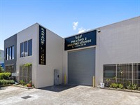 252 and 252a Ballarat Road and Units 1-4/4 Lacy Street, Braybrook