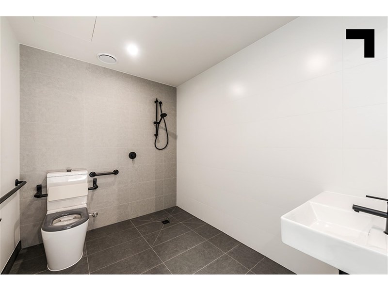 4/250 Wickham Road, Moorabbin