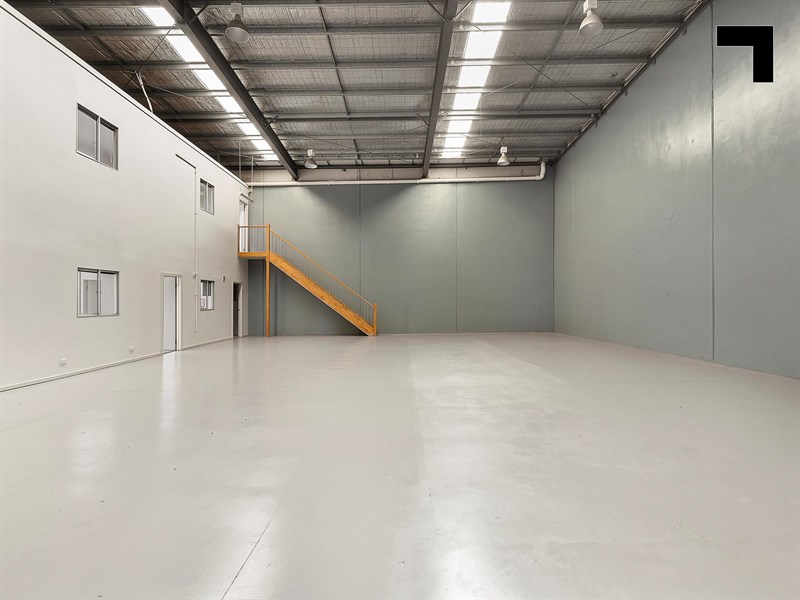 5/16-17 Hammer Court, Hoppers Crossing