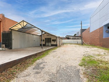 21431 - 7 Silver Grove, Nunawading