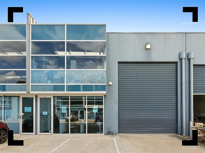 21/111 Lewis Road, Knoxfield