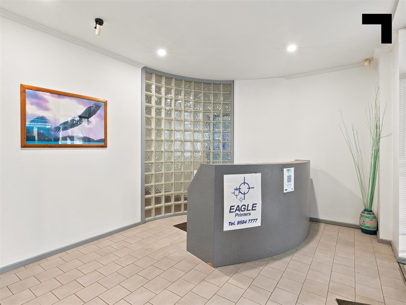 26 Taunton Drive, Cheltenham