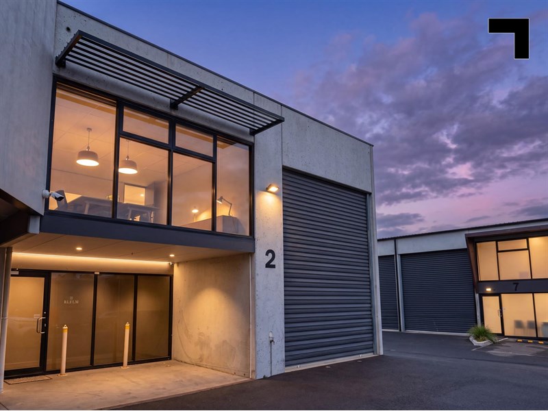 2/2-6 Independence Street, Moorabbin