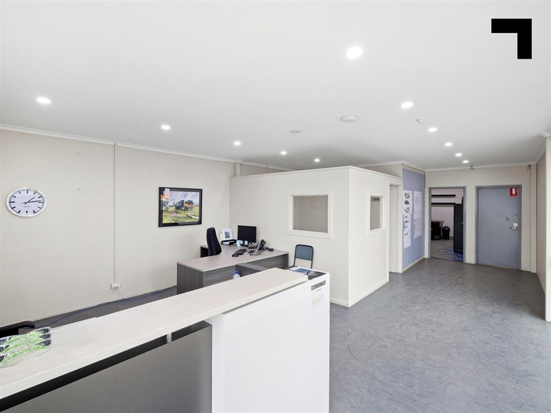30 - 32 Hallam South Road, Hallam