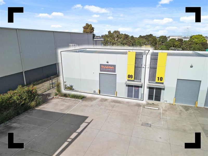 9/82 Gateway Boulevard, Epping