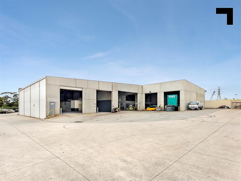 758c Princes Highway, Laverton North