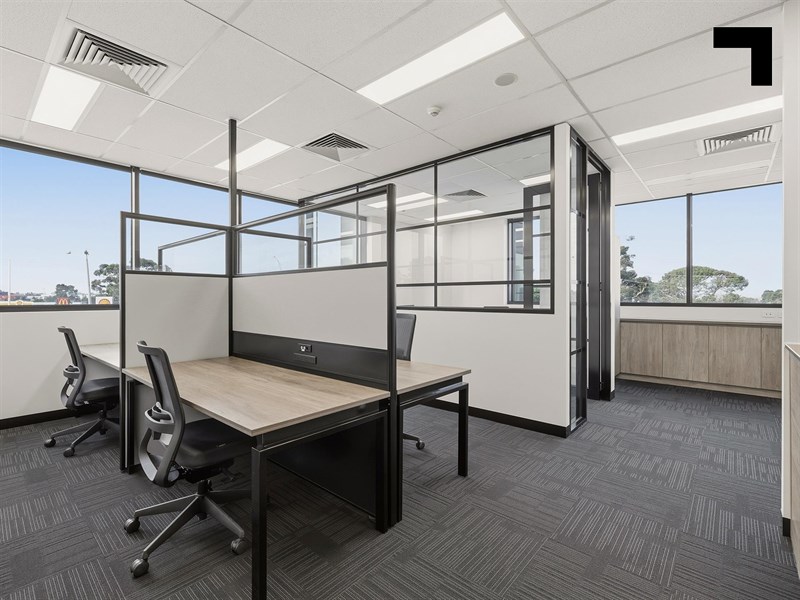 102/3 Little Boundary Road, Laverton North