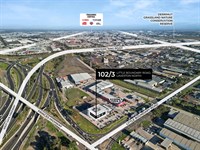 102/3 Little Boundary Road, Laverton North