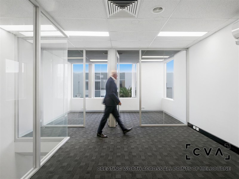 Unit 32/22-30 Wallace Avenue, Point Cook