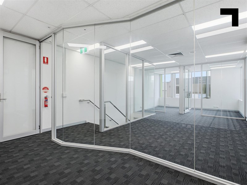 Unit 32/22-30 Wallace Avenue, Point Cook
