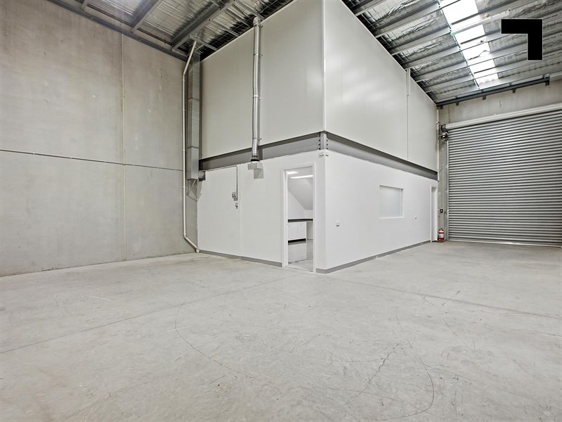 Unit 32/22-30 Wallace Avenue, Point Cook