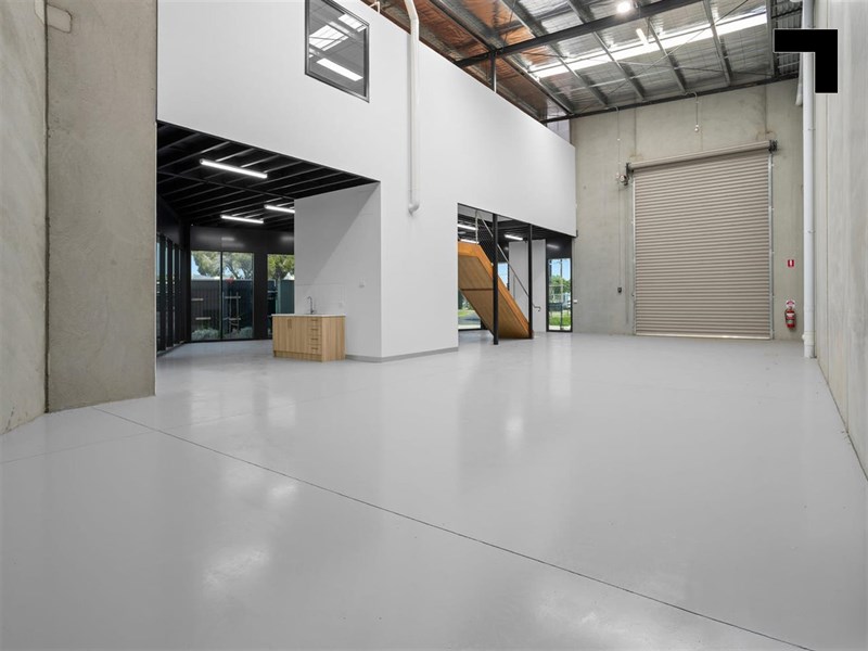 1/9 Pascal Road, Seaford
